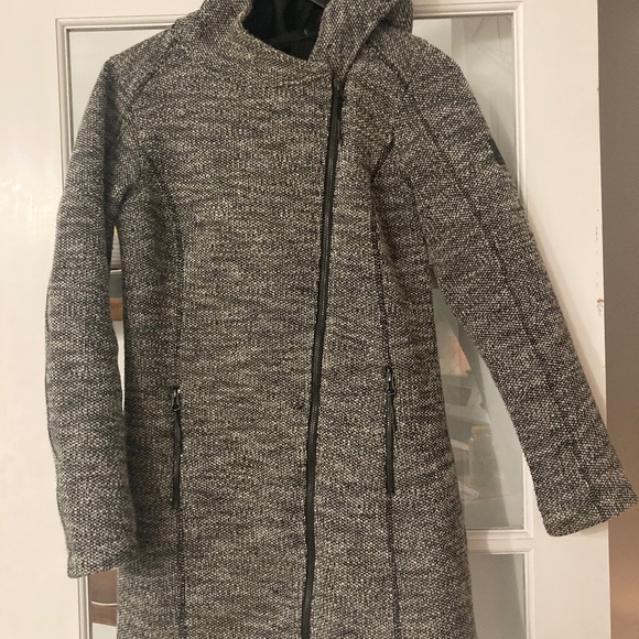 McKinnley Fall/Spring jacket. Small. - Picture 1 of 1